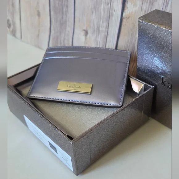 kate spade Slim Card Holder NIB - Picture 2 of 13